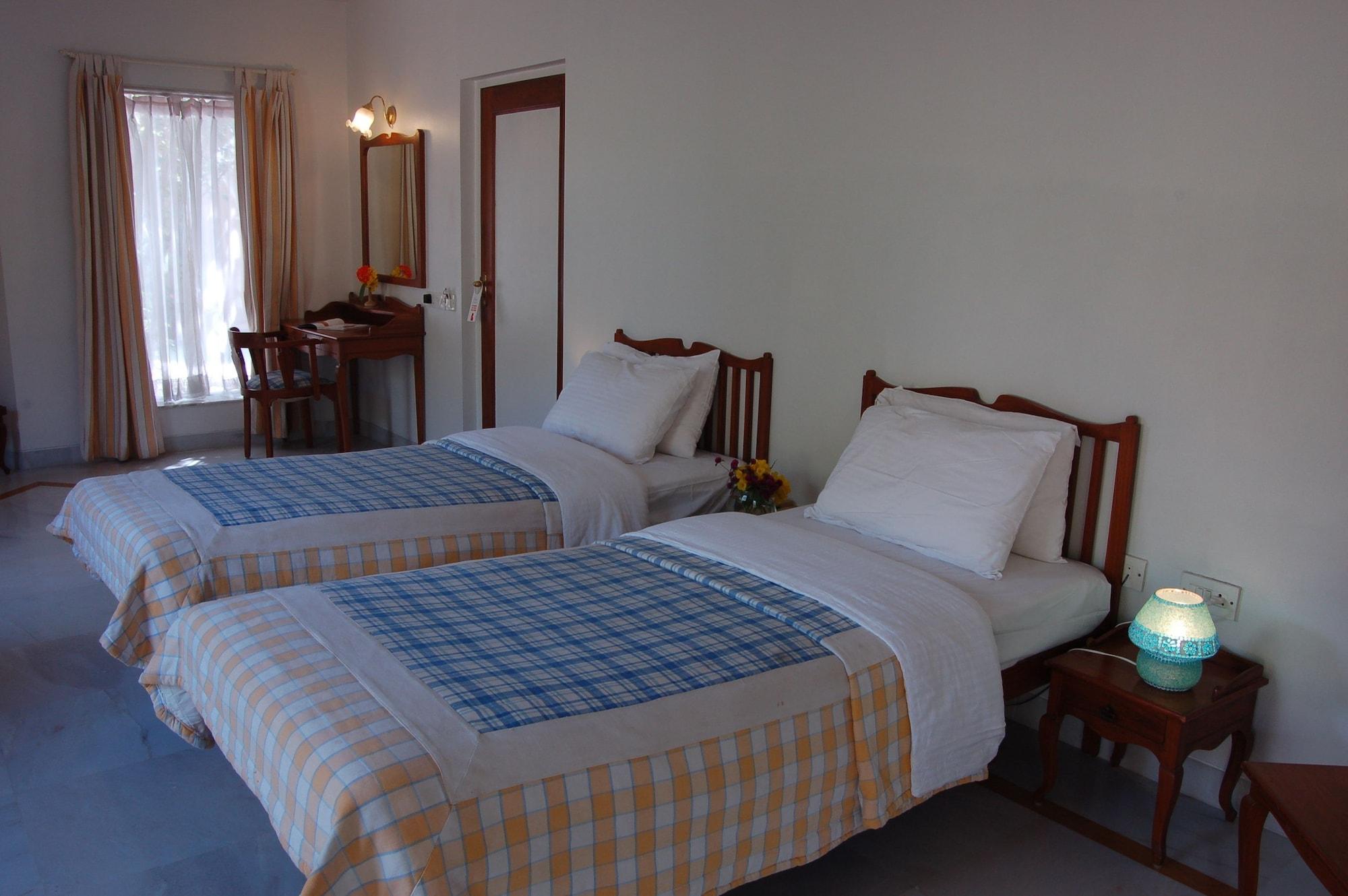 The Meadows Resort And Spa Aurangabad  Exterior foto