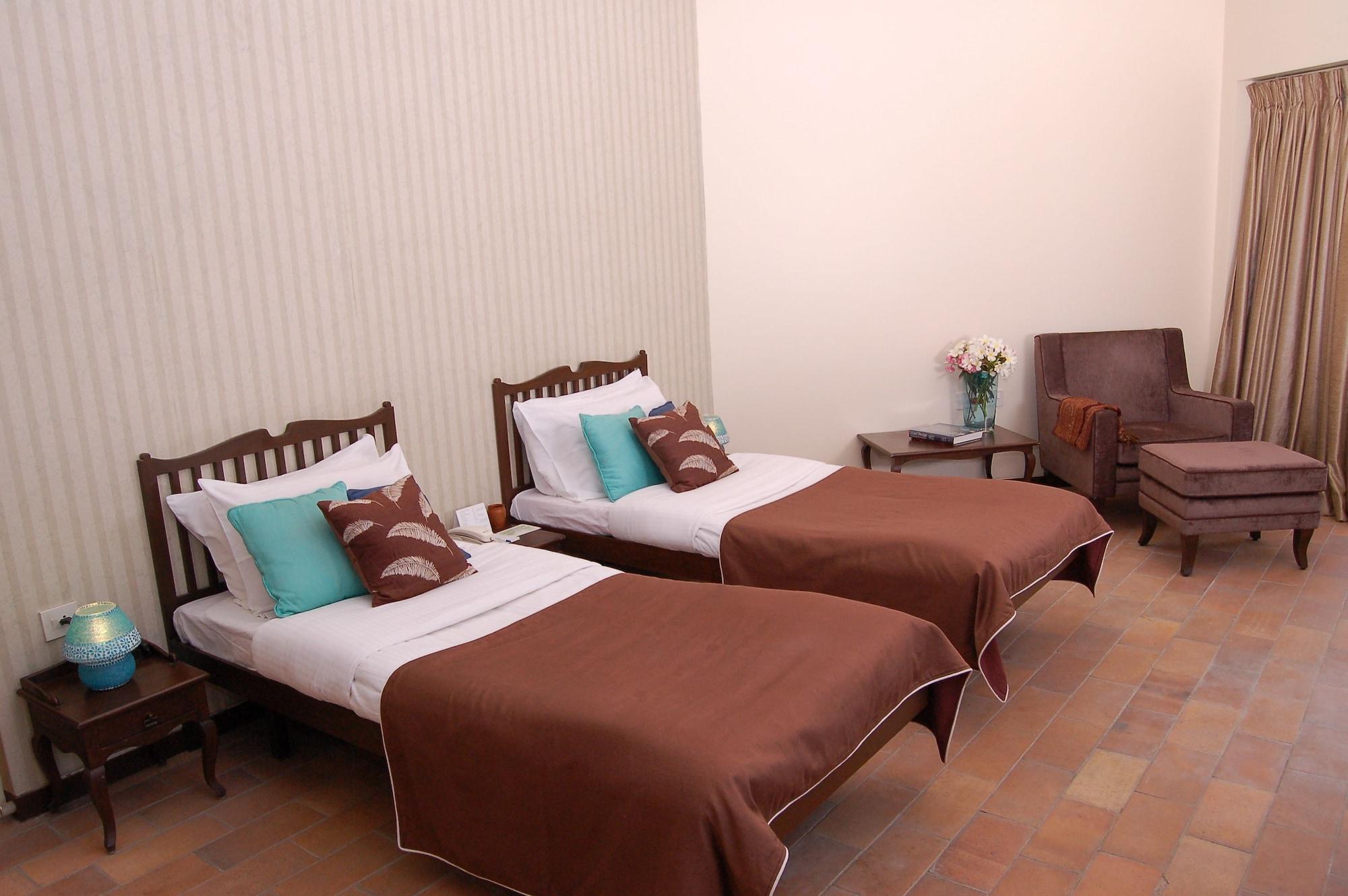 The Meadows Resort And Spa Aurangabad  Exterior foto