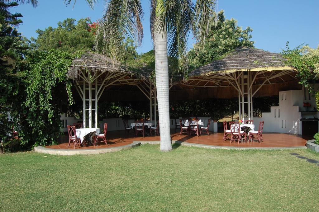 The Meadows Resort And Spa Aurangabad  Exterior foto
