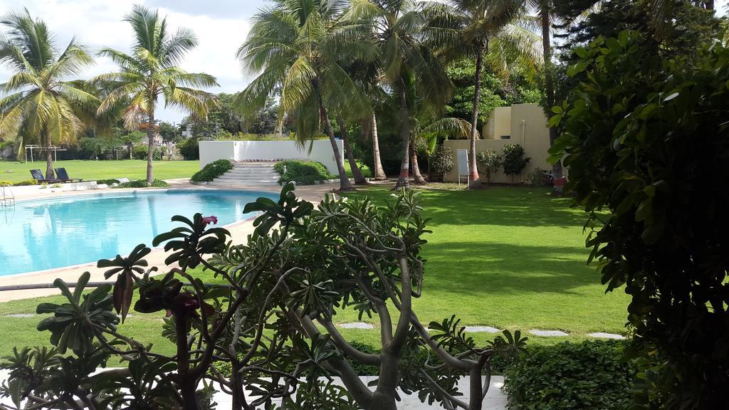 The Meadows Resort And Spa Aurangabad  Exterior foto